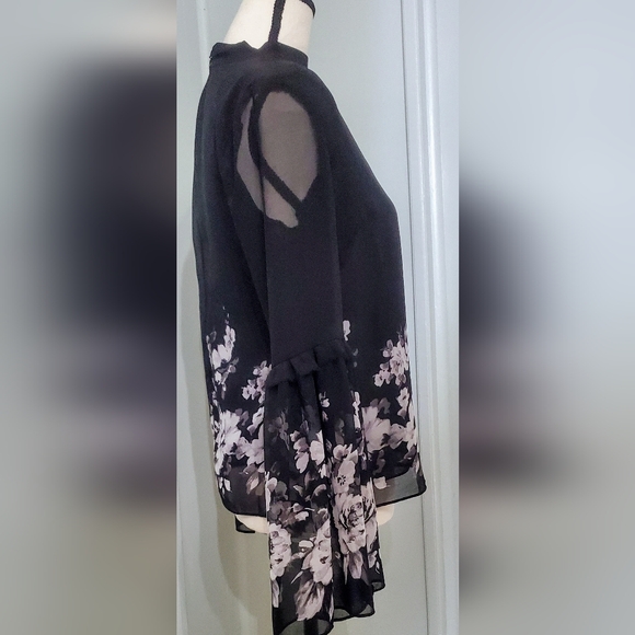 White House Black Market ruffle sleeve choker floral blouse size 0 - Picture 5 of 13
